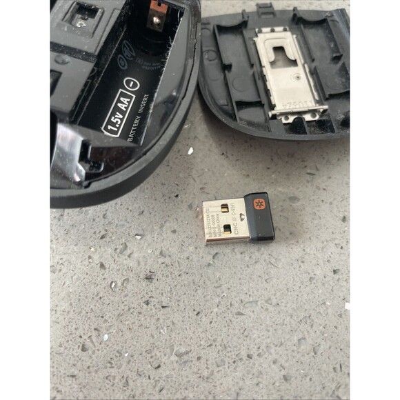 Logitech MX Anywhere Wireless Mobile Mouse With Dongle Tested - Picture 9 of 11